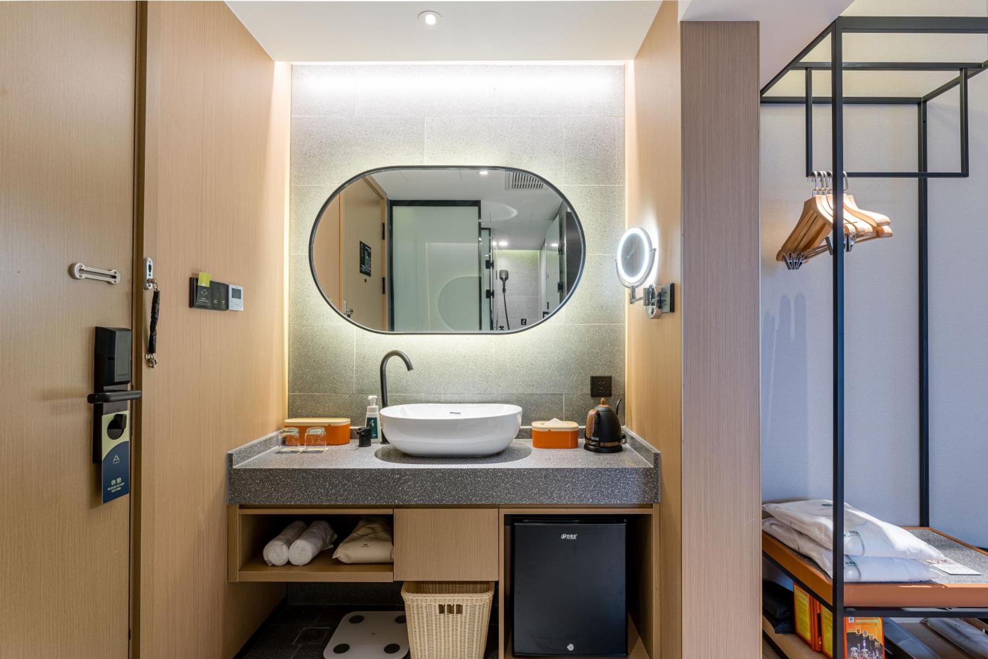 Atour Hotel Shanghai World Expo West Gaoke Road Esterno foto